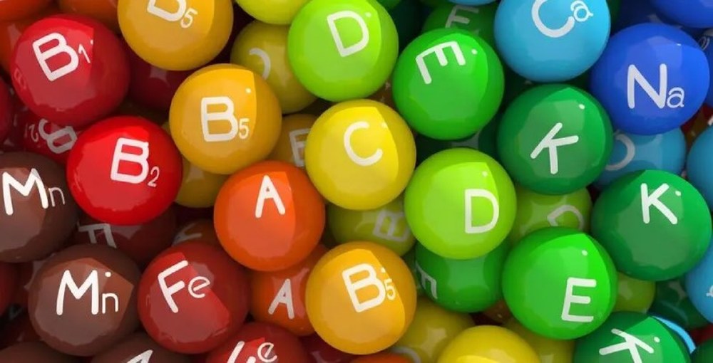 Антиоксидантна дія вітамінів A, C та E