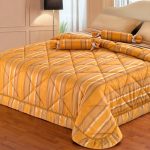 покрывало на кровать