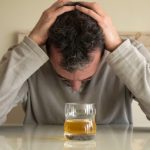 Медикаментозная помощь при запоя – как выводят из этого состояния