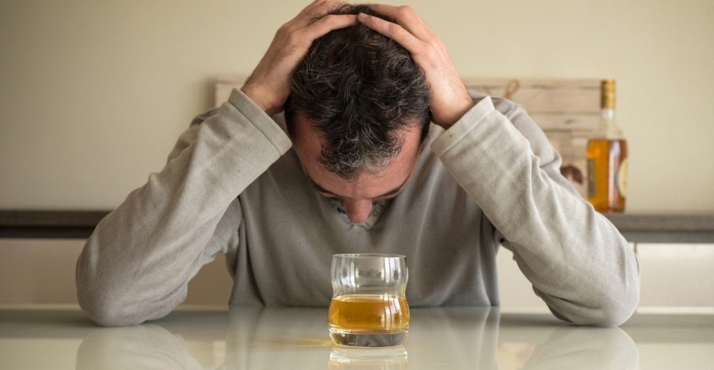 Медикаментозная помощь при запоя – как выводят из этого состояния