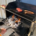 Настоящая классика – это об угольном гриле!