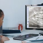 Виправлення прикусу у дітей – коли починати та що варто знати