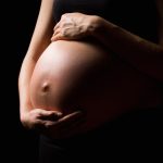 Від перших симптомів до народження дитини: ключові етапи вагітності