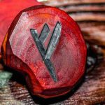 Яка руна приносить гроші та удачу: символ Феху