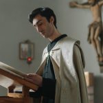 Літургія годин: структура щоденної молитви та де знайти тексти